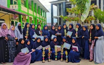 Santri Dayah Darussa’adah Pusat Borong Piala di MTQ Milad ke 53 Darussa’adah Aceh di Bireuen